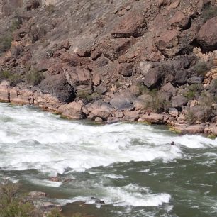 Grand kaňon, já a peřej Lava Falls