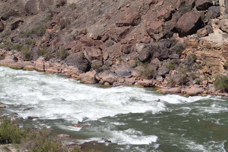Grand kaňon, já a peřej Lava Falls