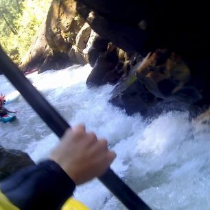 Výjezd z Notch aneb netref čelo do skály