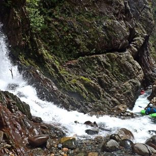 S kajakem se podíváš na zajímavá místa, nejdřív ale musíš hodně trénovat