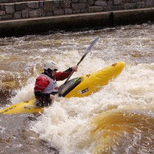 I na kanálech se dá pořádně trénovat boofování