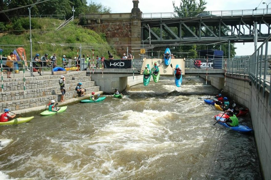 Start týmového crossu
