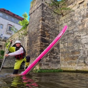 Jedno z prvních seznámení s boardem na kanále v Brandýse