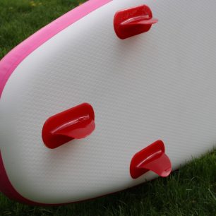 Tři pružné flosničky jsou u boardů Tambo klasika