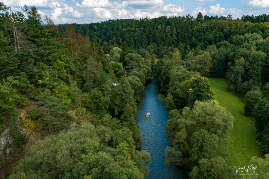 Z nedělního sjezdu