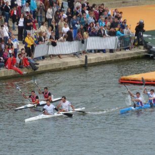 ME 2011 na K2 s Tomášem Ježkem. První skupina v úniku od zbytku pole. Nakonec z toho bylo 3. místo.