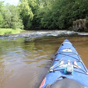 Takových peřejí je v této části řeky řada