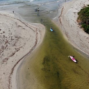 Ústí řeky Black River