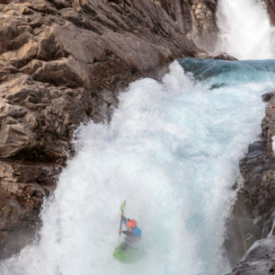 Skok pod vysokým vodopádem, který doposud pokořil pouze Sven Lämmler.