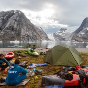 Úžasné kempovací místo u jezera.