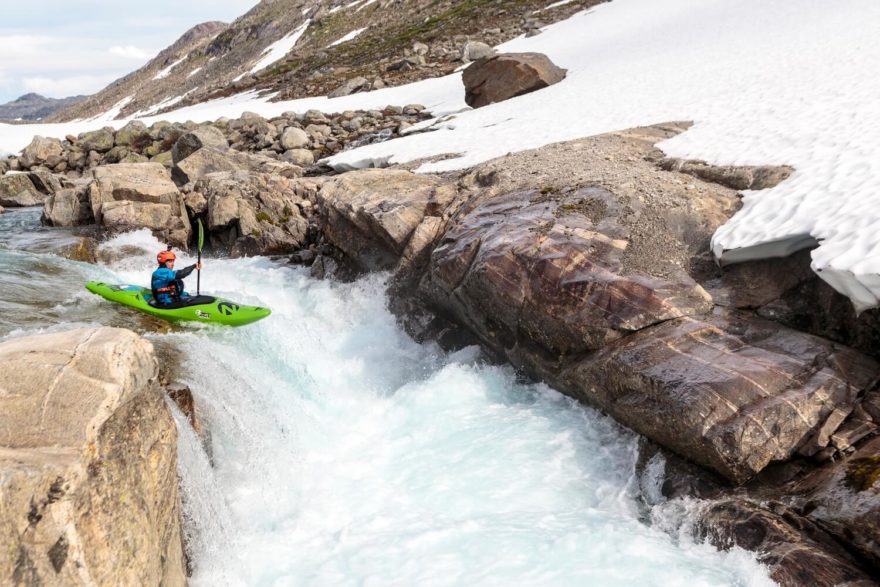 Jedna z peřejí na úplném začátku řeky.