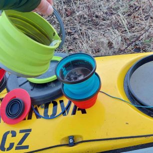 Osobně jsem si oblíbil skládací nádobí Sea to Summit.