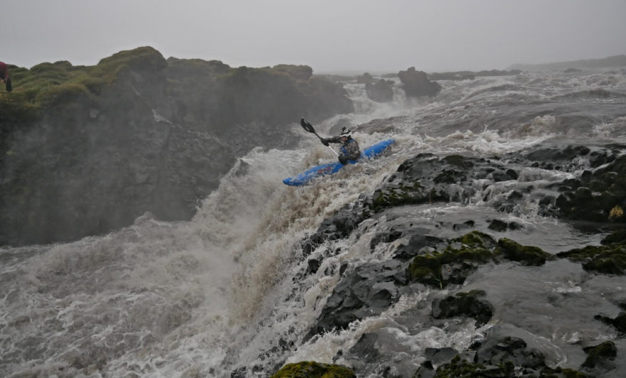 Na Islandu se musíte připravit na těžkou vodu i nepříjemné počasí.