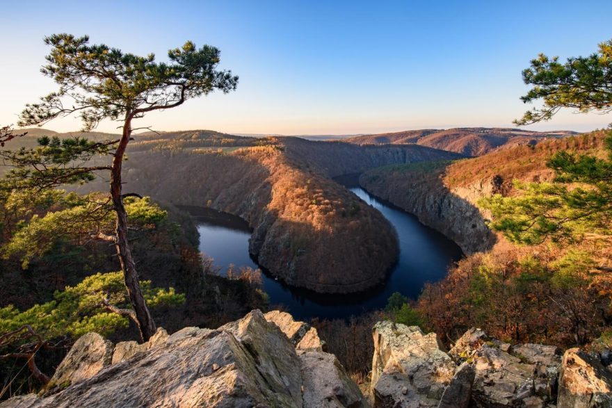 Vyhlídky na meandry střední Vltavy jsou vyhlášené