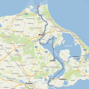 Plavba po řece Pennestrom.