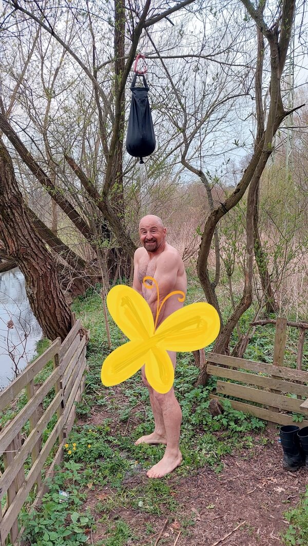 Největší vychytávka - teplá sprcha Sea to Summit.