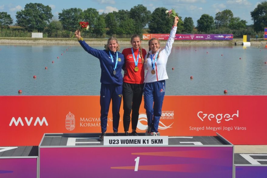 Anežka Paloudová brala v závodě na 5 km bronz.