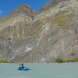 Na mnoha místech včetně tohoto jsem pochopili, proč Bob Daffe mluvil o Alseku jako o nejhezčí řece Yukonu.