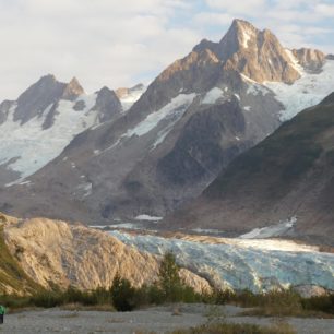 Na mnoha místech včetně tohoto jsem pochopili, proč Bob Daffe mluvil o Alseku jako o nejhezčí řece Yukonu.