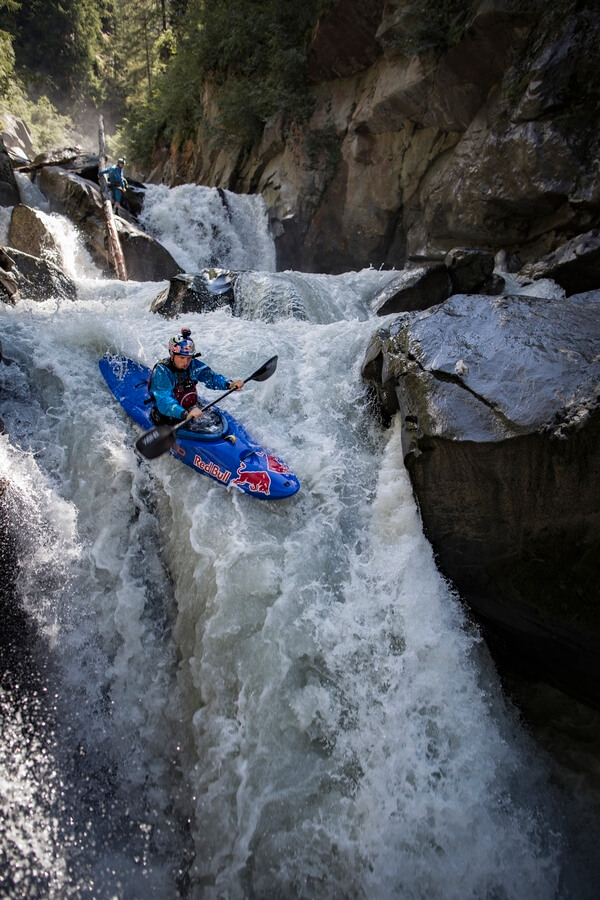 Adrian na "park and huck" sekci na Gurgler Ache.