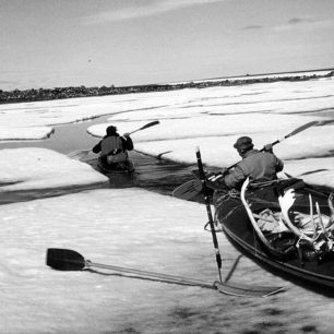 V roce 1985 se Toni Prijon starší účastnil expedice do Severozápadích teritorií Kanady.