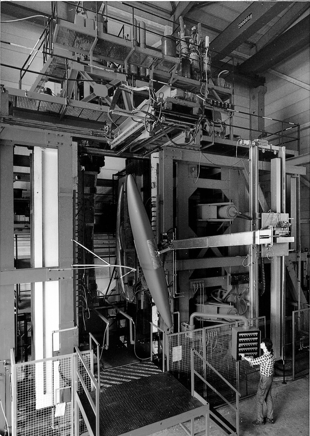 Výroba plastových lodí v Rosenheimu.