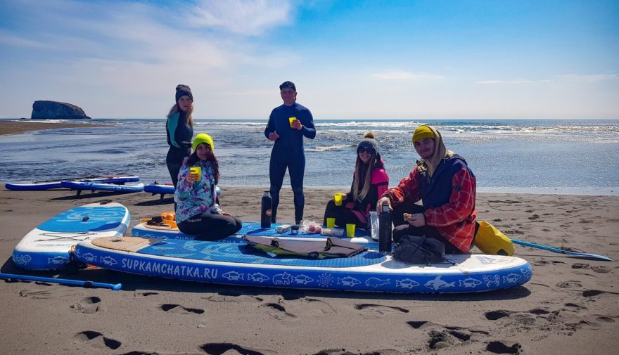 Odpočinek na pobřeží Tichého oceánu.