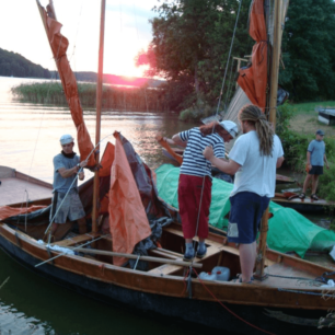 Příprava spaní v lodi P550.