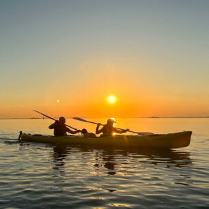 Návrat z Murana při západu slunce.