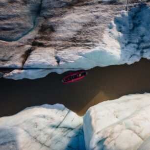 Ledovcové jezero Hofellslón.