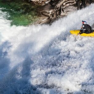 Aniol sjíždí dalších z velkých dropů.