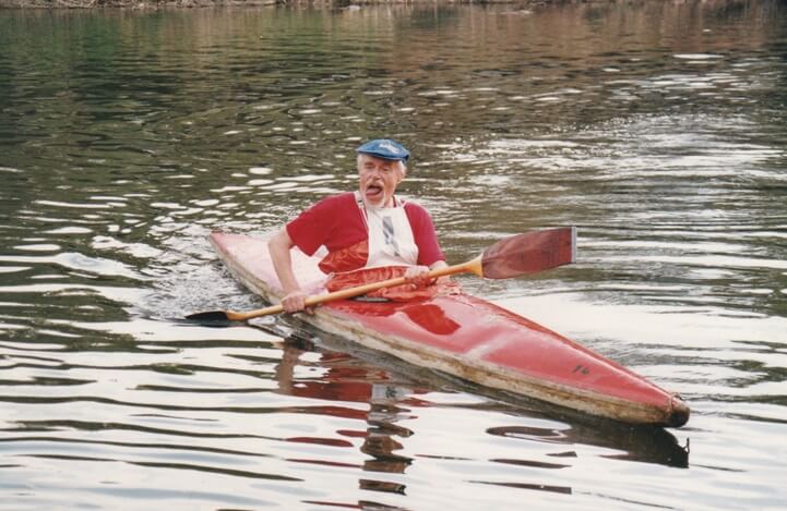 První místo v závodě Karlovarská vodácká výjezdovka v roce 1998.