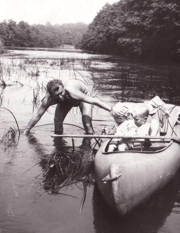 Děti je třeba vést k vodáctví od útlého věku. Vodáci se z nich nakonec stali.