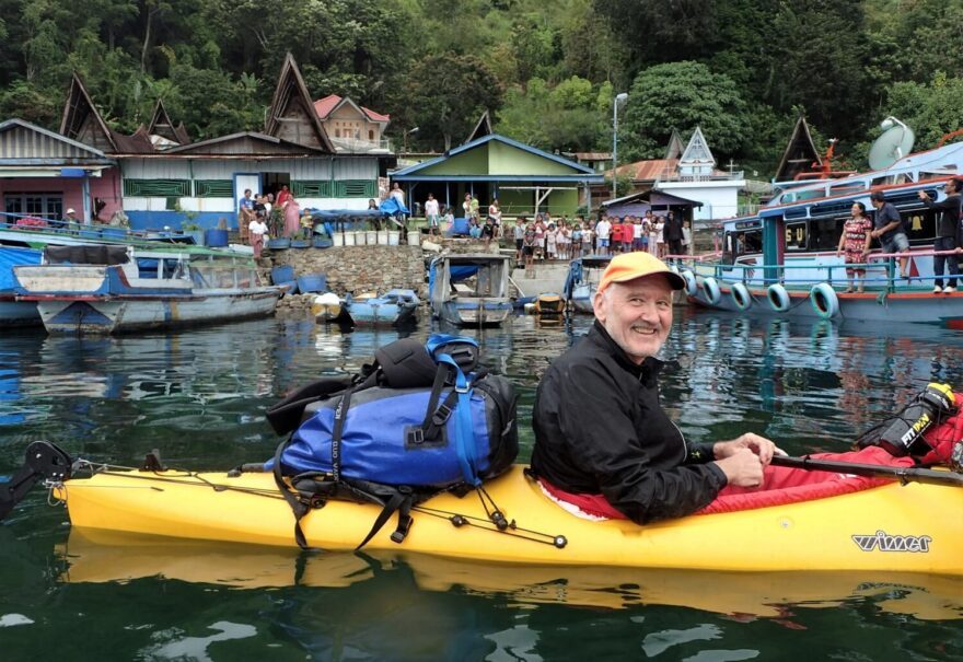 Ve vesnici vzbuzujeme velkou pozornost.