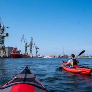 Industriální část vodácké výpravy po Gdaňsku.