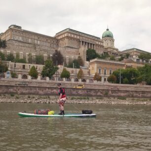 John v historickém centru Budapešti.