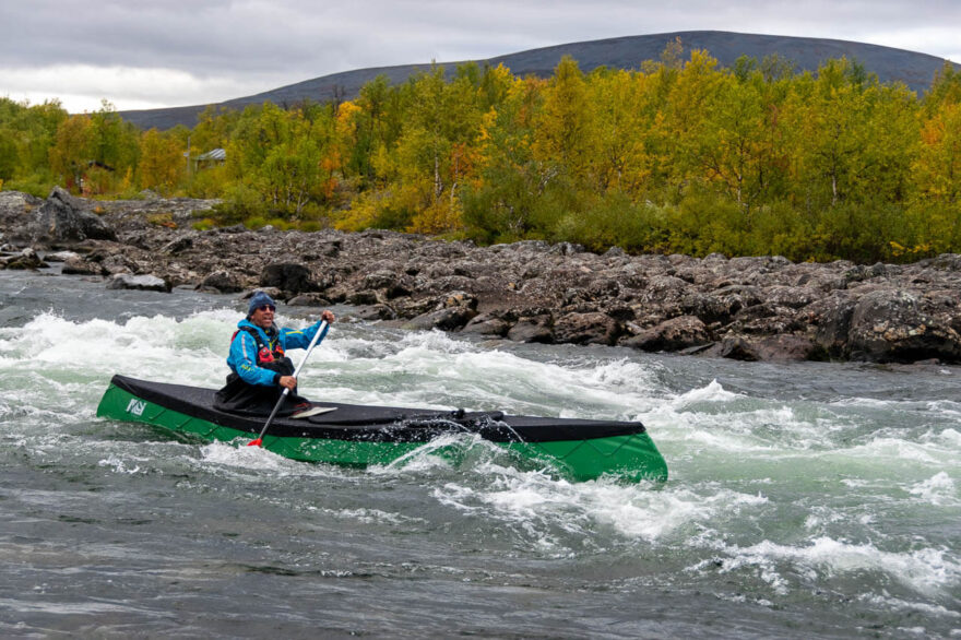 Většinu peřejí na řece jsme bez problémů sjeli.