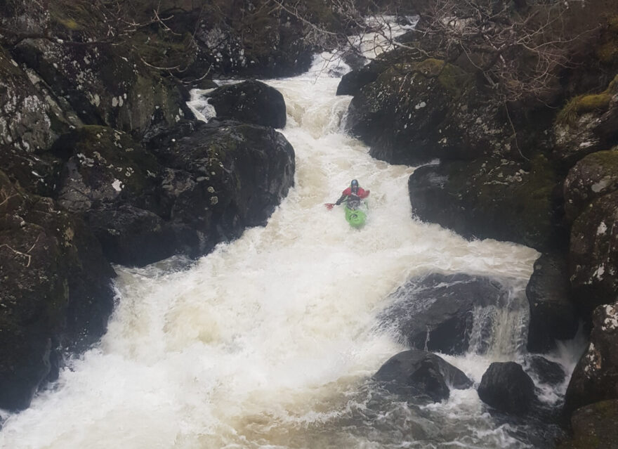 Sjezdovka na Lledru, která se většinou nosí.