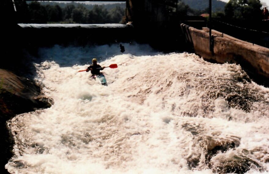 Při zájezdu do Slovinska v roce 2000 si Jirka zapádloval také na kanále v Tacenu.