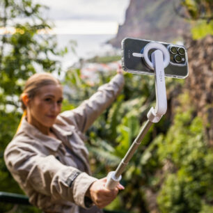 FIXED MagSnap – Selfie tyč a stativ v jednom.