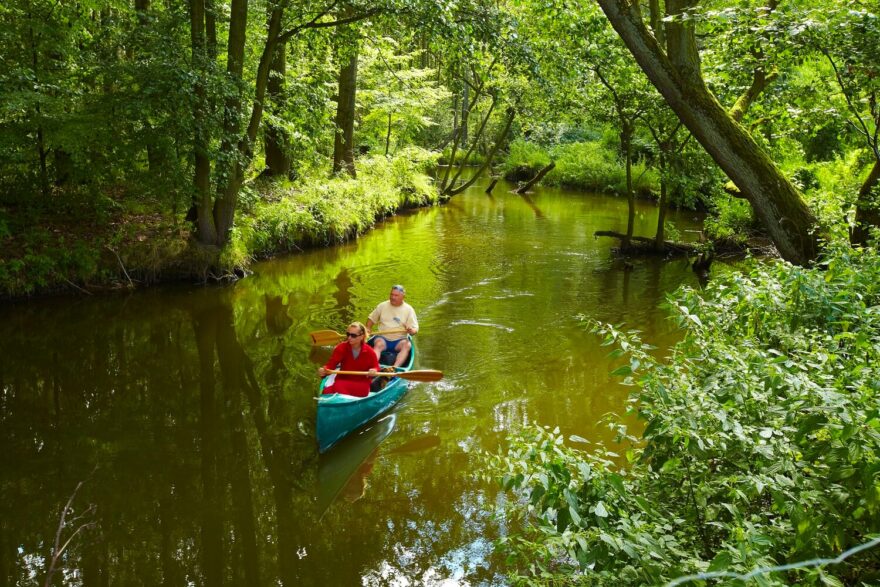 Otevřené kánoe jsou na polských řekách spíš vzácnost. Řeka Warta. / F: www.slaskie.travel, T. Renk