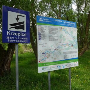 Nasedací i vysedací místa jsou skvěle značena a vybavena informačními tabulemi. / F: Petr Snížek