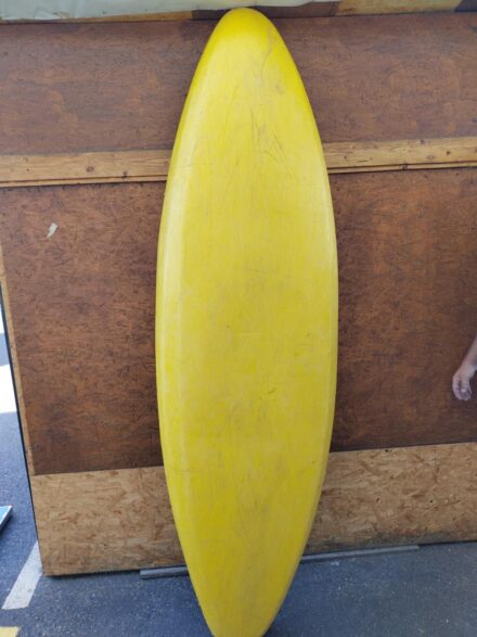 kajak LIQUID LOGIC HUCK délka 234 cm, váha 20,6 kg