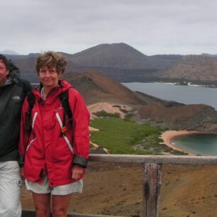 S manželkou na Galapágách v roce 2005.