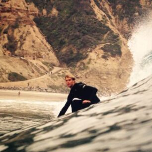 Návrat do kajaku začal surfováním.