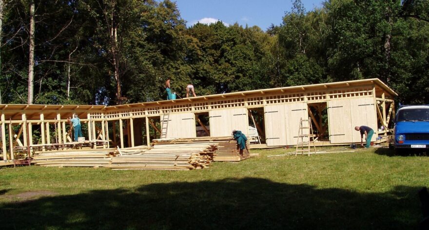 Obnova loděnice po požáru probíhala v roce 2004.