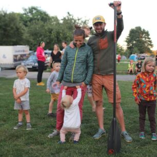 V poslední době se věnuje hlavně rodině.