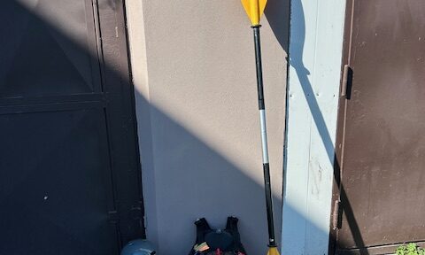 Vesta-pádlo-přilba