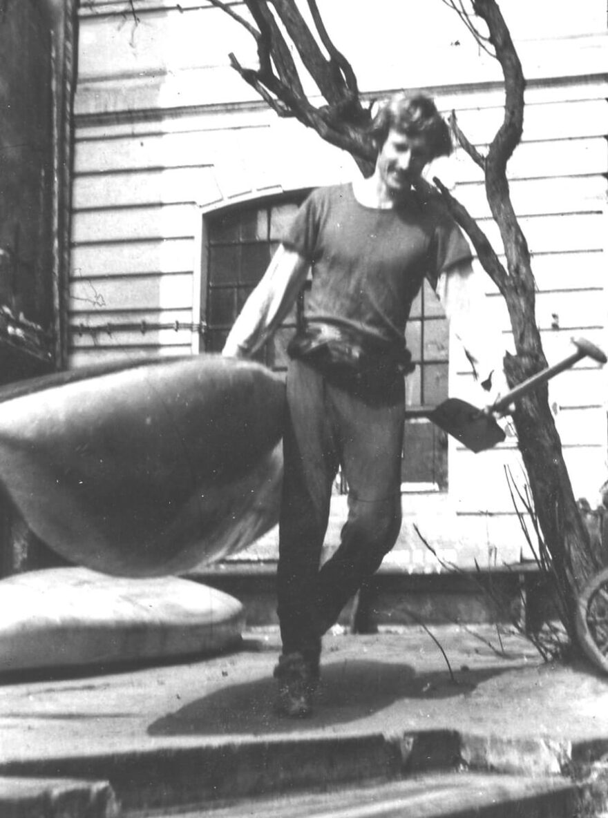 Autor článku se chystá k tréninku na Čertovce v dubnu 1971.