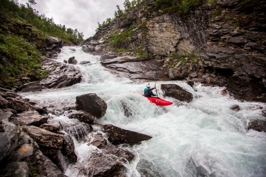 Sekvence čtyř dropů těsně za sebou.